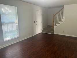 featured image of 417 Oldham Ave