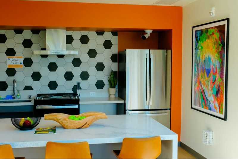 100 Magnolia Dr - Photo 2 of 5