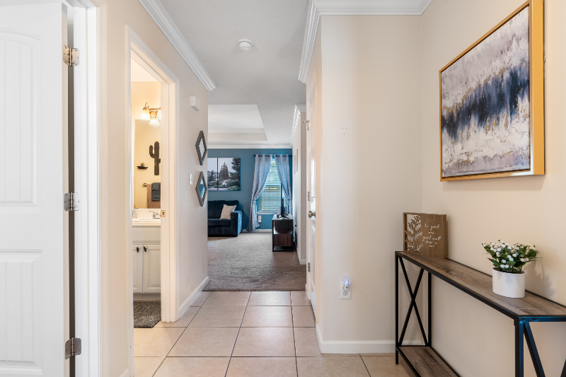 5252 Fortress Cir - Photo 3 of 18