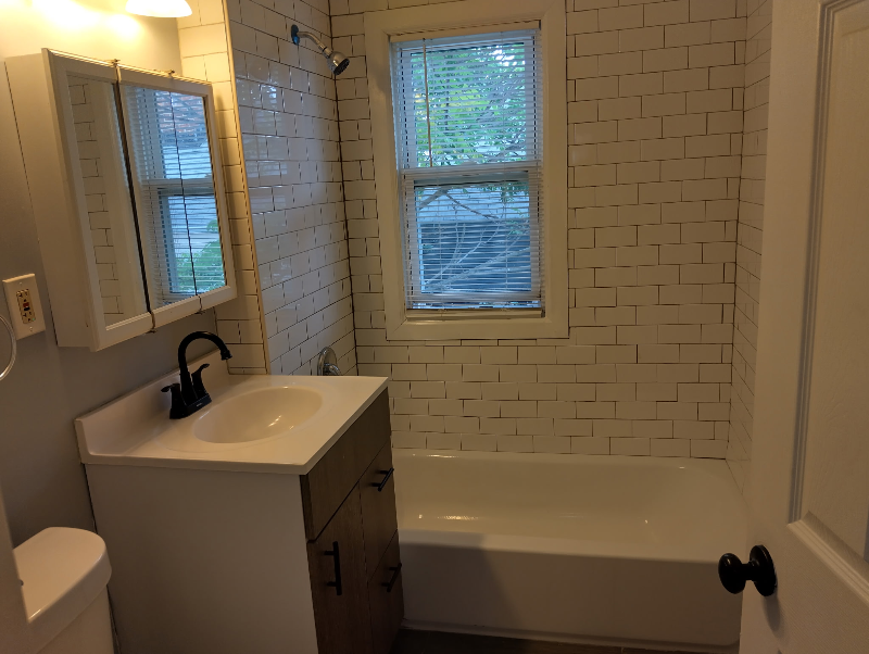 46 Stonington St #3 - Photo 3 of 10