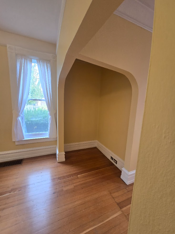 10 South Bellevue Avenue - Photo 4 of 14