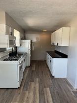 12 Grove Ct #14 - Photo 1 of 1