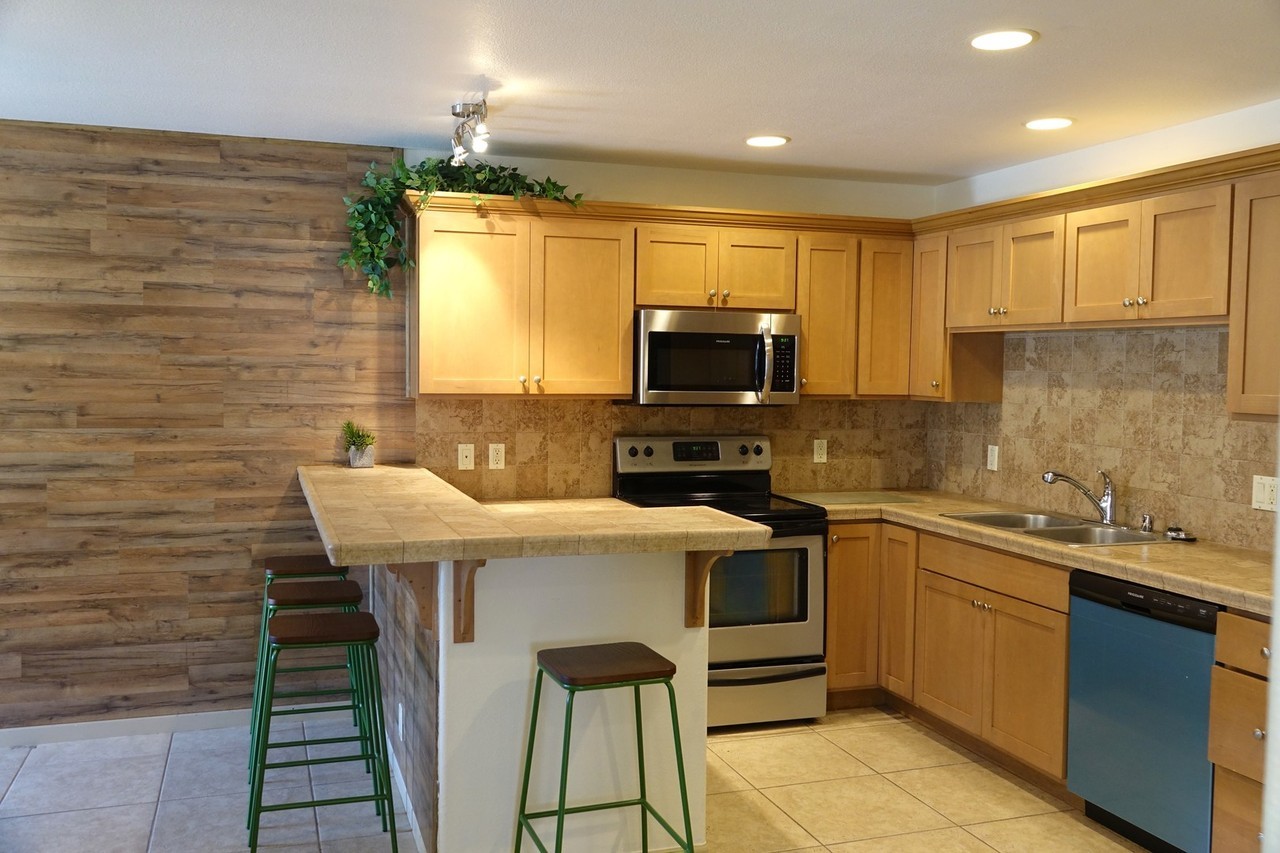 75-5754 Alahou St #1 - Photo 2 of 9