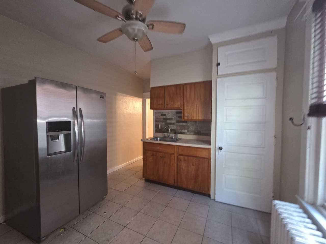 216 S 17th St - Photo 3 of 16