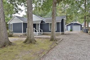 1713 Old Barn Rd - Photo 1 of 1