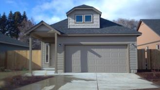 645 Ne Mason Rd - Photo 1 of 1
