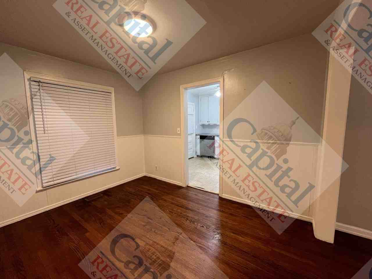 3308 Nw 42nd St - Photo 7 of 21