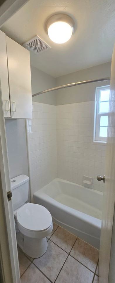 111 E 600 S - Photo 3 of 16