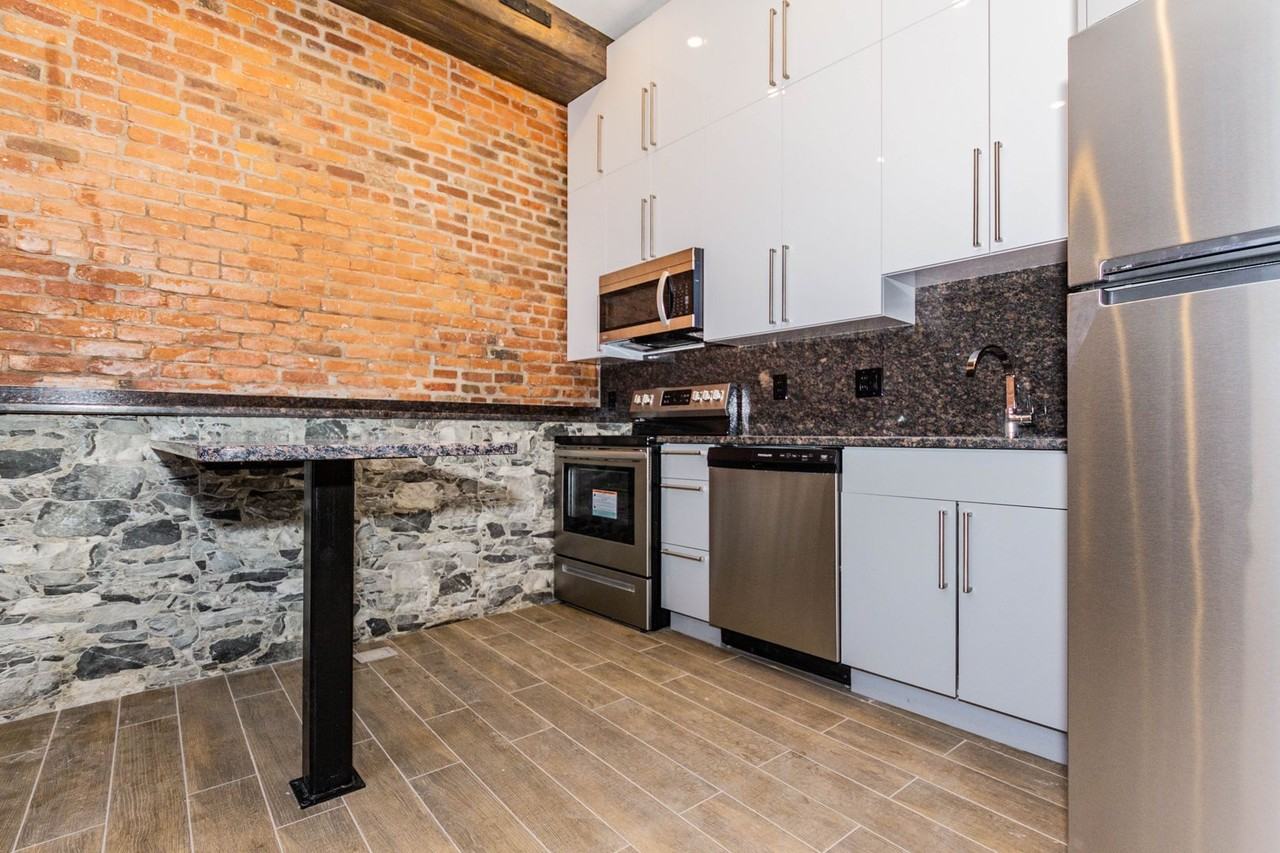 1028 Commonwealth Ave #102 - Photo 2 of 12