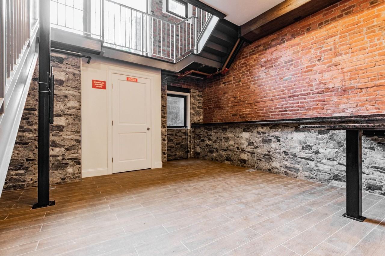 1028 Commonwealth Ave #102 - Photo 3 of 12