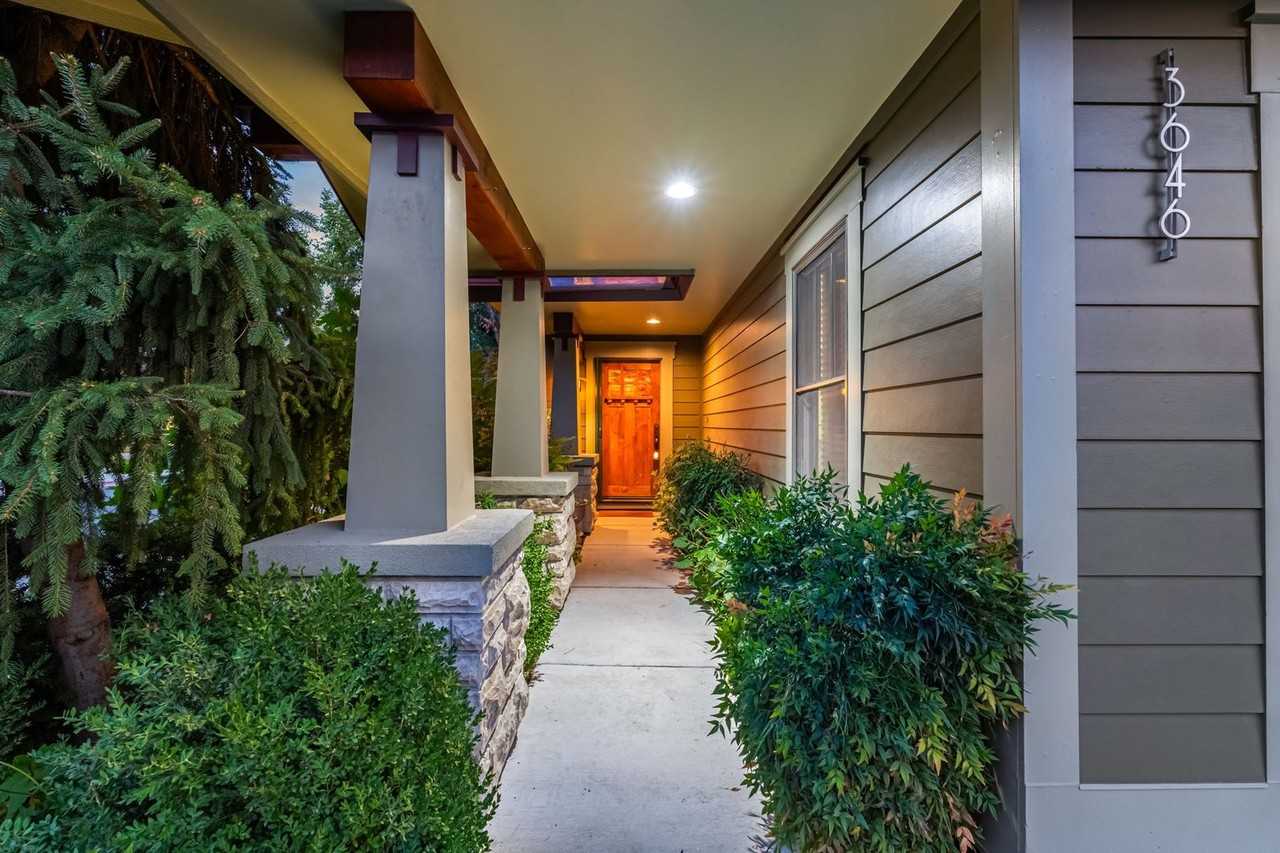 3646 N Ambergina Ln - Photo 3 of 20