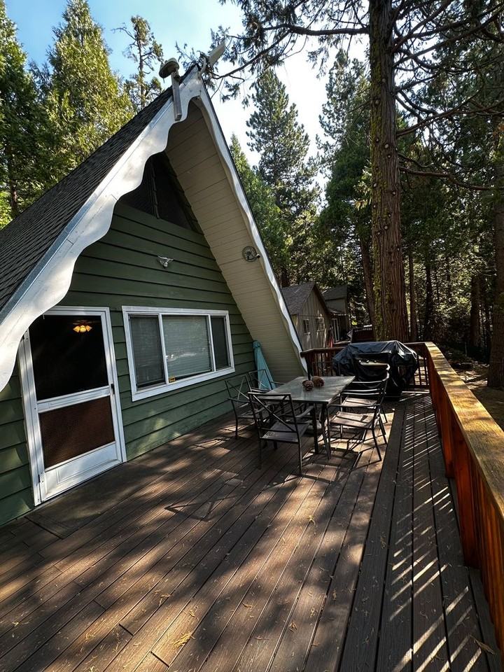 26085 North Fork Road - Photo 2 of 14