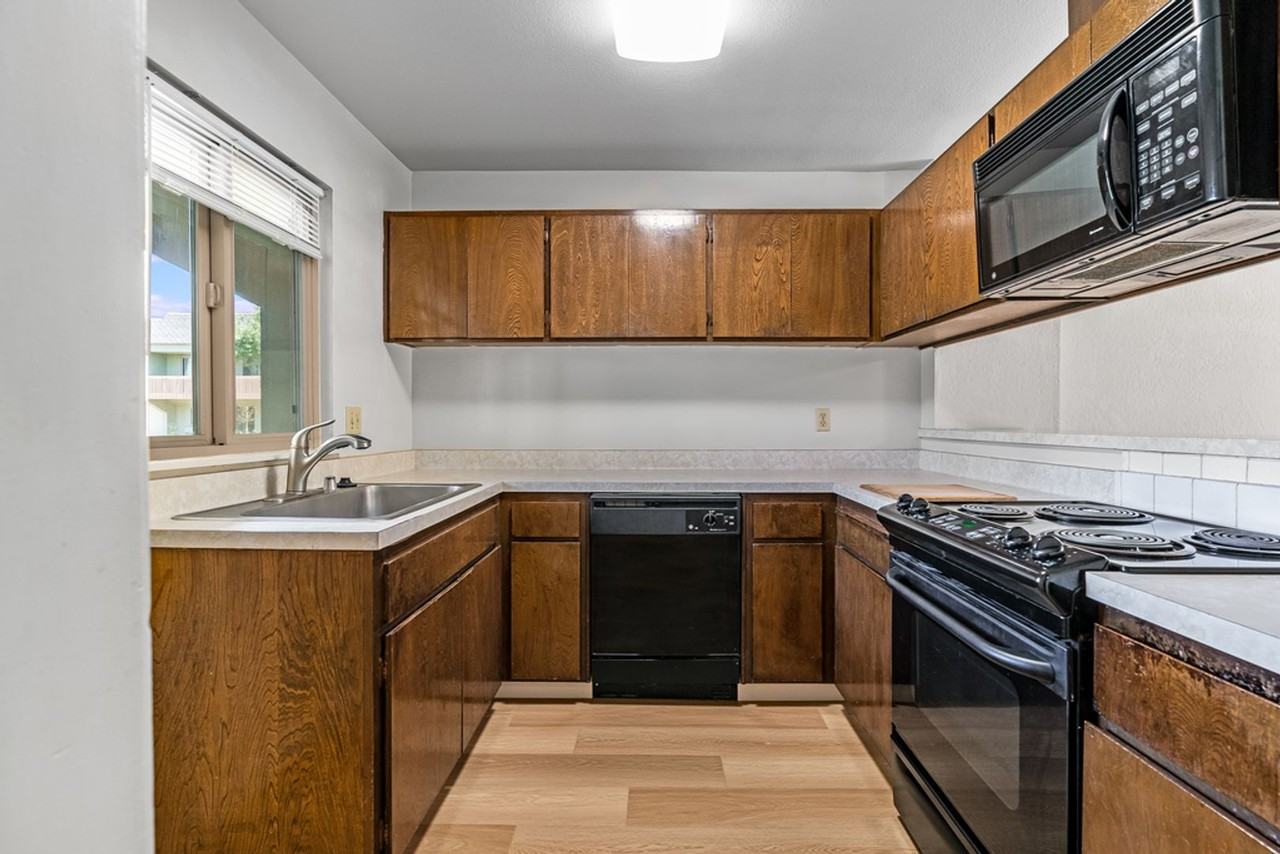 1115 Camino Del Valle - Photo 2 of 17