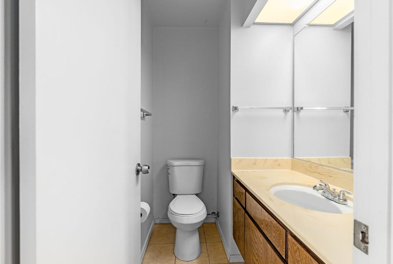 1115 Camino Del Valle - Photo 4 of 17