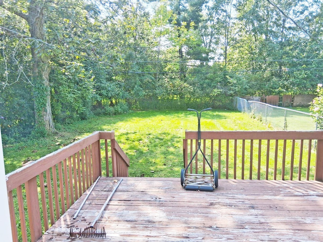 19604 Shakerwood Rd - Photo 2 of 24