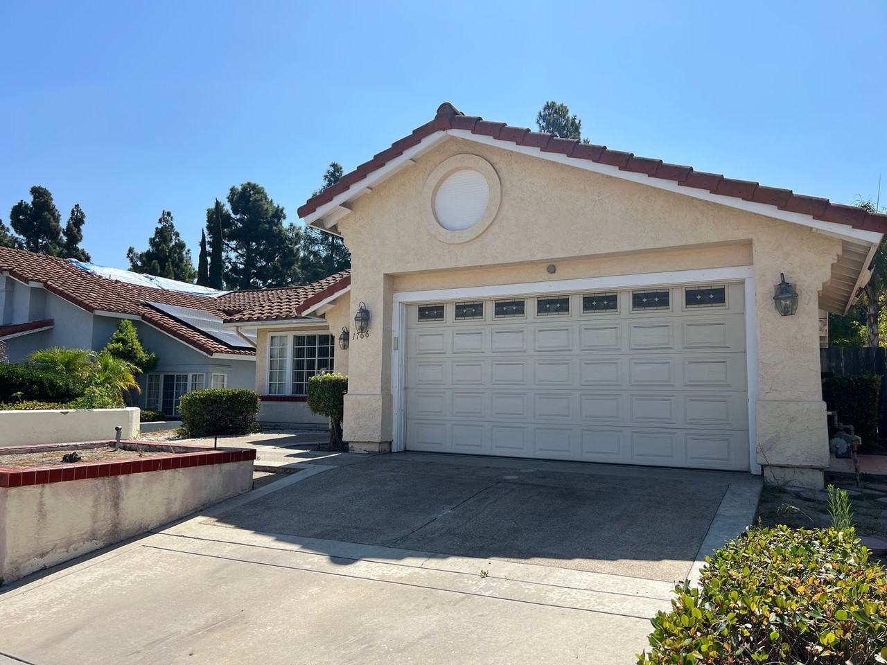 1766 Bristol Ct - Photo 3 of 50