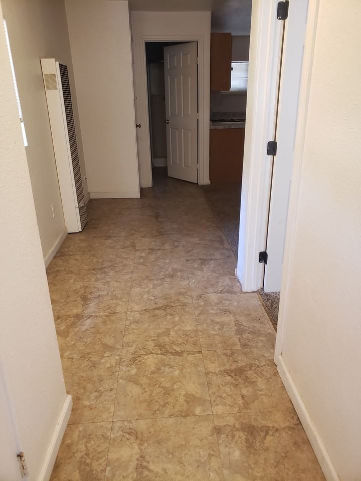 14333 Skyway - Photo 2 of 7