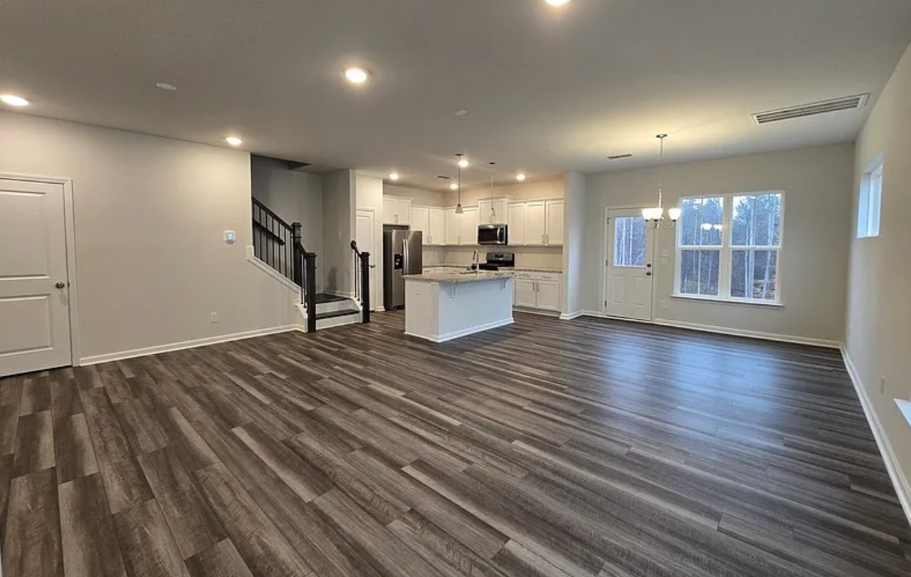 4033 Beckton Trl - Photo 2 of 10