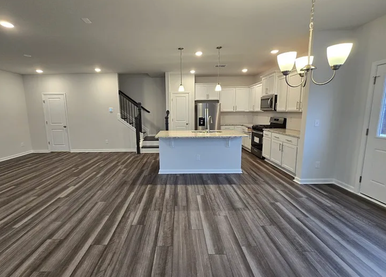 4033 Beckton Trl - Photo 4 of 10