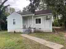 1019 Combs St - Photo 1 of 1