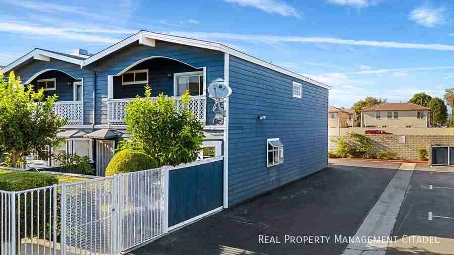 10672 Bell St #10 - Photo 2 of 32