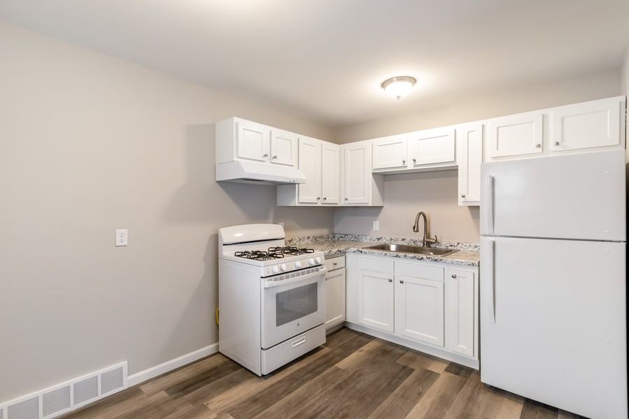 492 East Merrill Avenue #4 - Photo 3 of 13