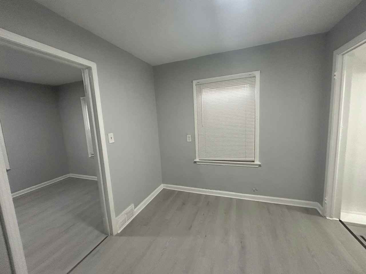 3693 Somerset Avenue - Photo 3 of 24