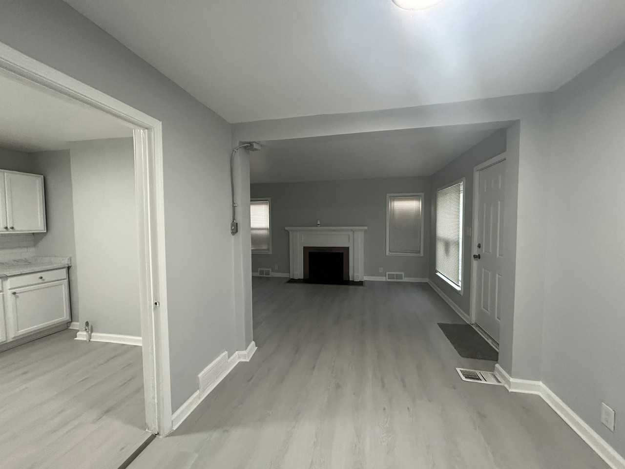 3693 Somerset Avenue - Photo 7 of 24