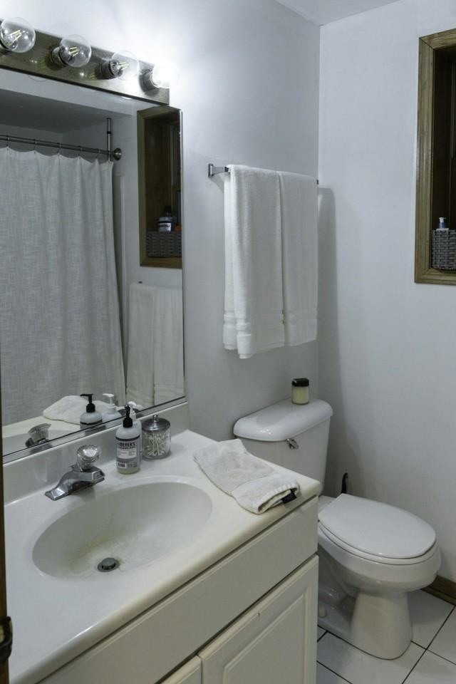 918 North Paulina Street, Unit GF - Photo 2 of 15