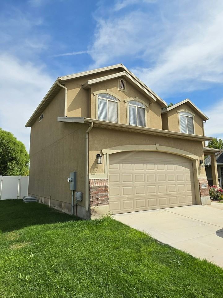 4012 North Bounty Cove - Photo 2 of 37