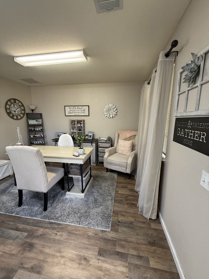 CA-0302 {3400 Bechelli Lane} 50% - Photo 2 of 10