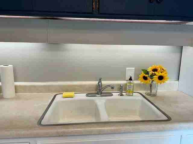120 Kindred Avenue - Photo 6 of 15