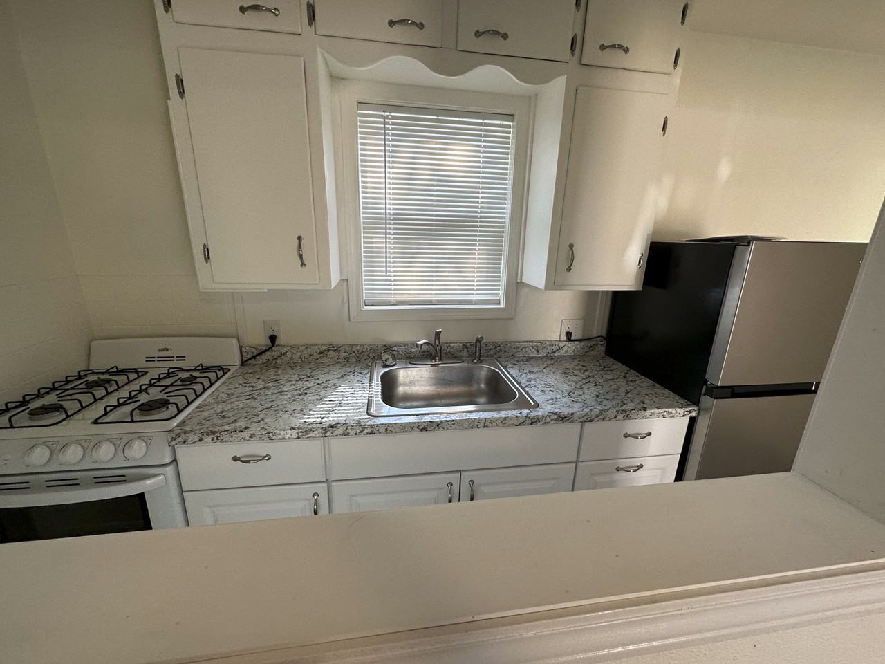 13615 E. Trent Ave - Photo 4 of 11