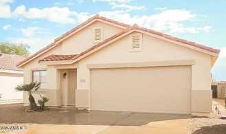 10533 W Louise Dr - Photo 1 of 1