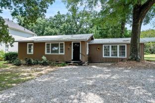 109 Nichols Ave - Photo 1 of 1