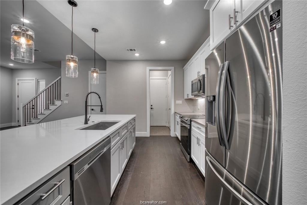 259 Estates Cir - Photo 7 of 19