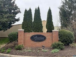featured image of 300 Riverbend Dr #3F