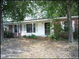 303 Brookside Dr - Photo 1 of 1
