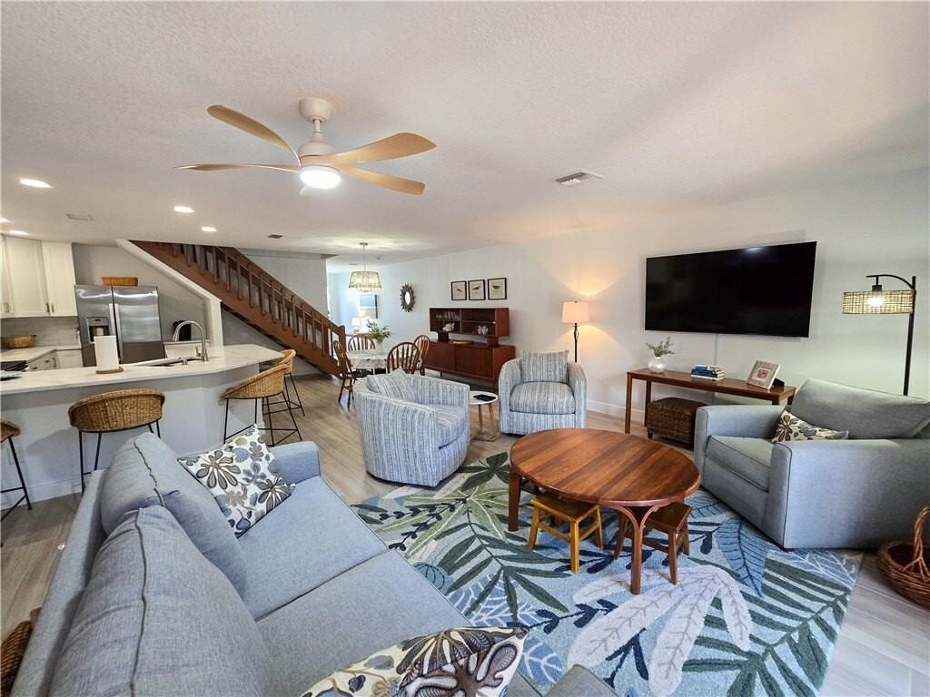 4949 N HIGHWAY A1A 204 - Photo 5 of 35