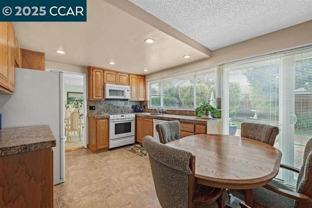 576 Emerald St - Photo 1 of 1