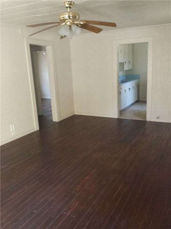 219 Tutt Avenue - Photo 5 of 10