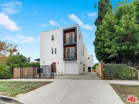 334 N Alexandria Ave - Photo 1 of 1