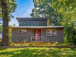 featured image of 44 Broadview Ave