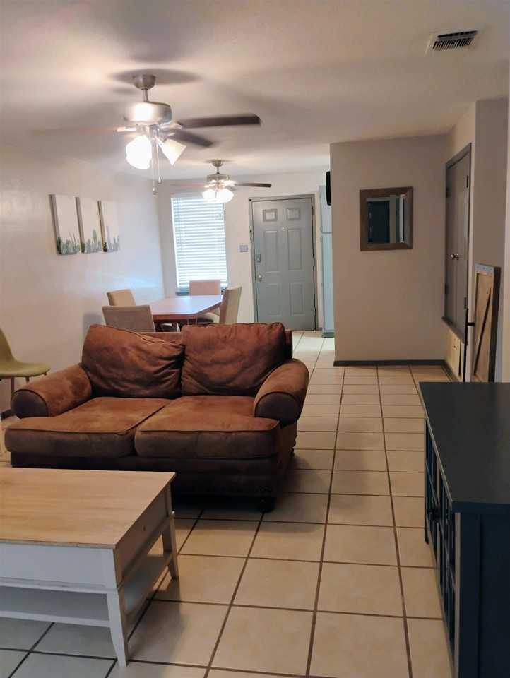 710 Cantu St #4 - Photo 4 of 16