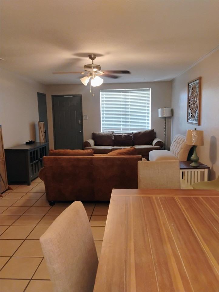 710 Cantu St #4 - Photo 5 of 16