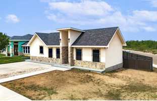 featured image of 2333 Rio Sabinas Dr