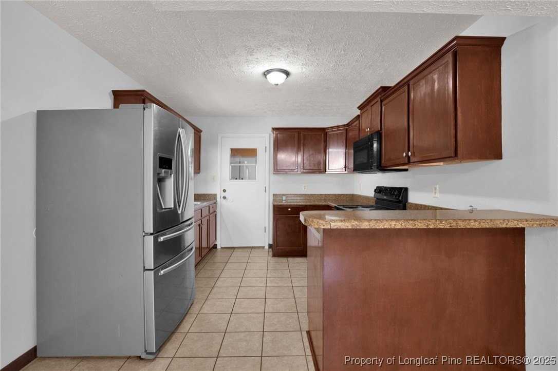 2231 Tolgate Rd - Photo 6 of 19