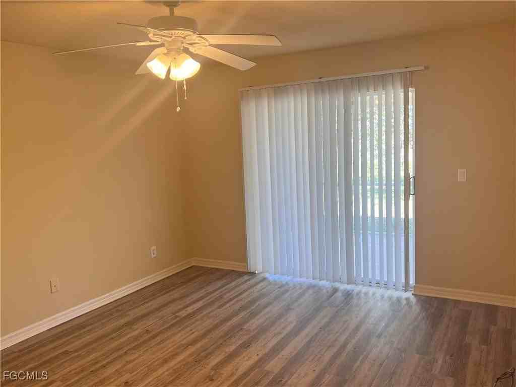 310 Sw 24th Ave - Photo 3 of 27