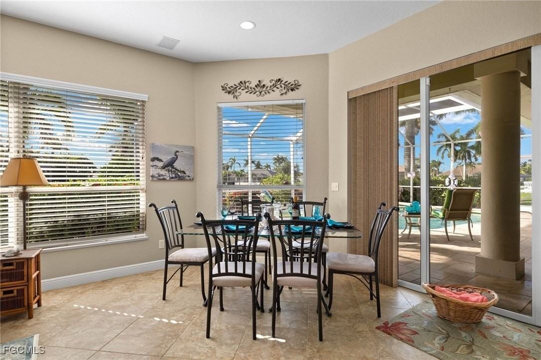 3433 Southwest 27th Avenue - Photo 7 of 34