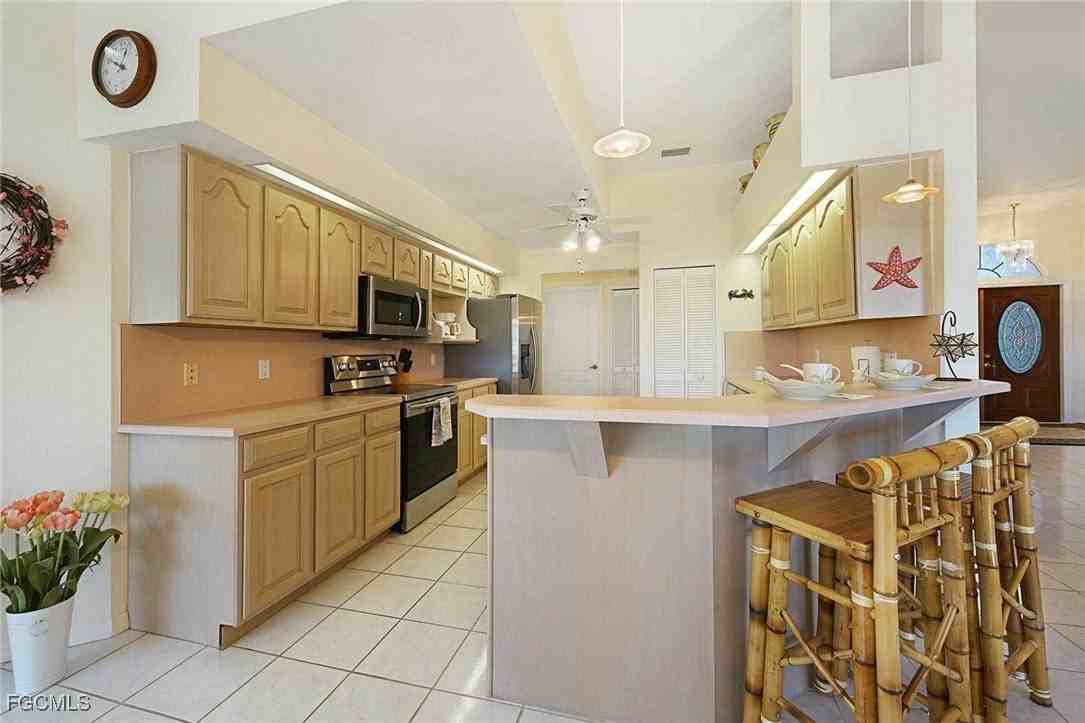 105 Sw 39th Pl - Photo 6 of 23